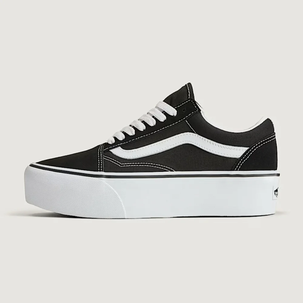 Vans Old Skool Platform Shoe- 4 - Picture 3 of 7